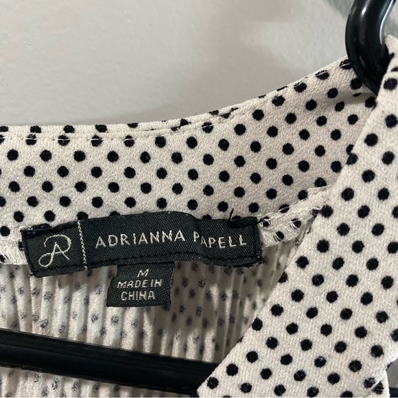 Adrianna Papell Black and White Dotted blouse. - Picture 4 of 4